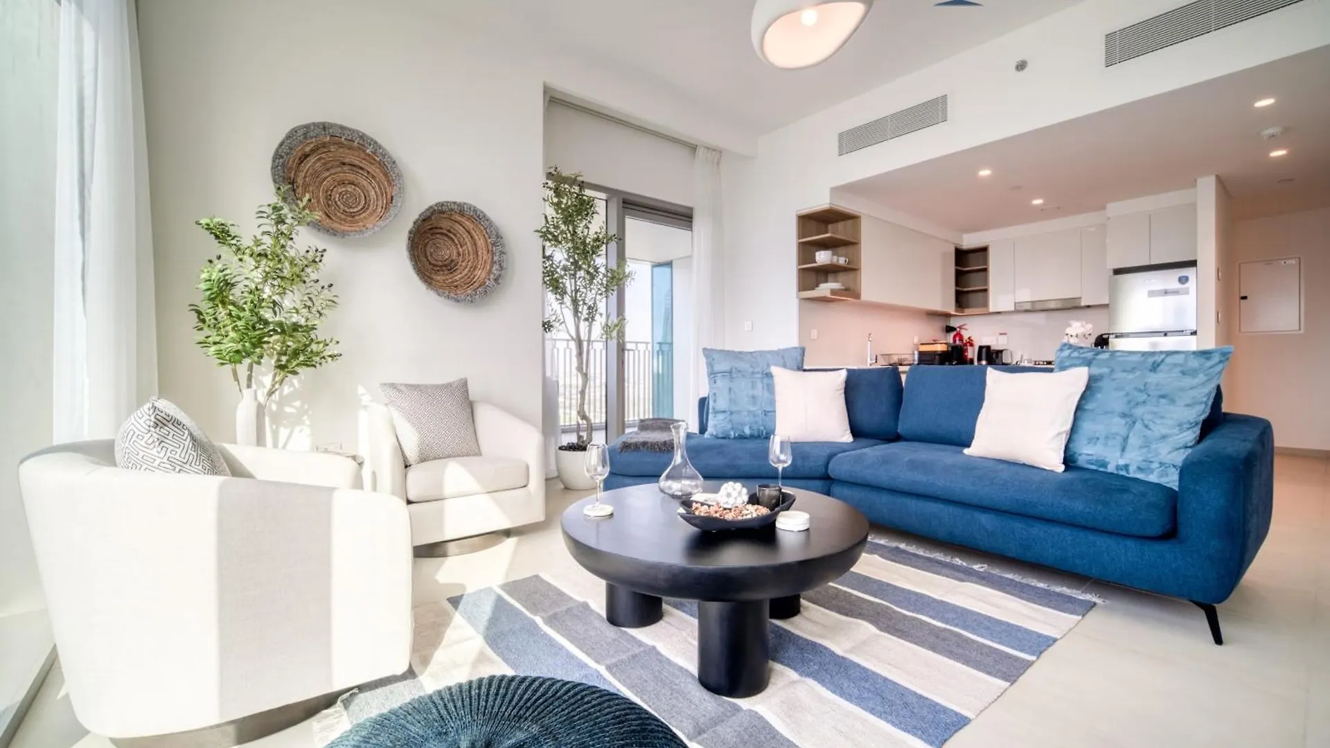 Downtown Views II City View, Downtown Dubai - Mint Stay Apartment
