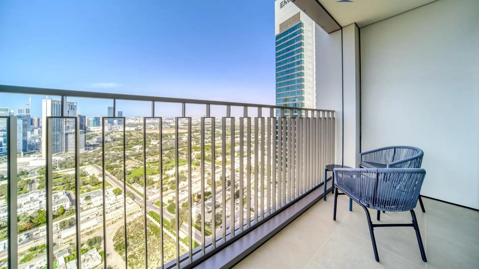 Downtown Views II City View, Downtown Dubai - Mint Stay Apartment