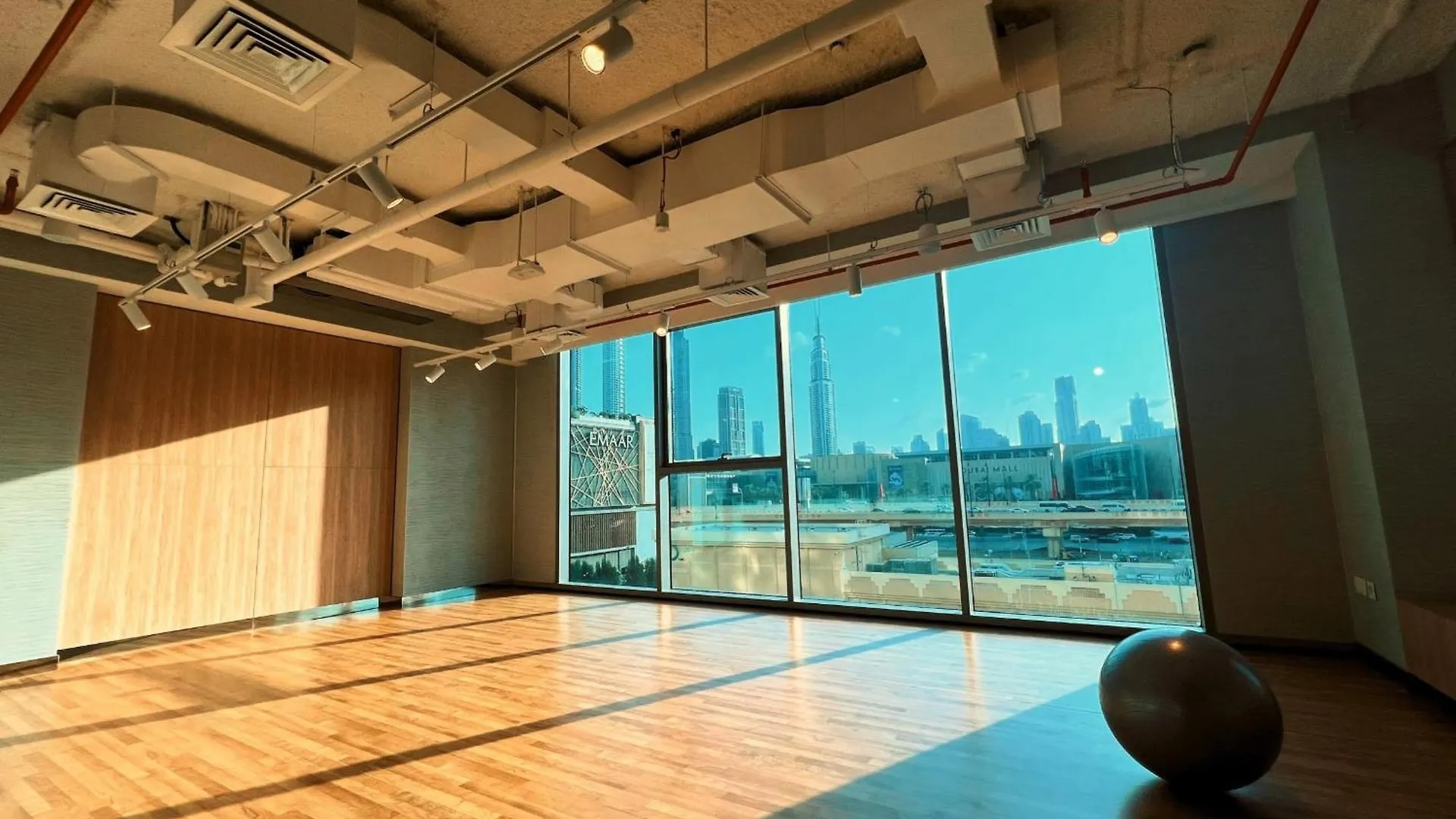 Downtown Views II City View, Downtown Dubai - Mint Stay