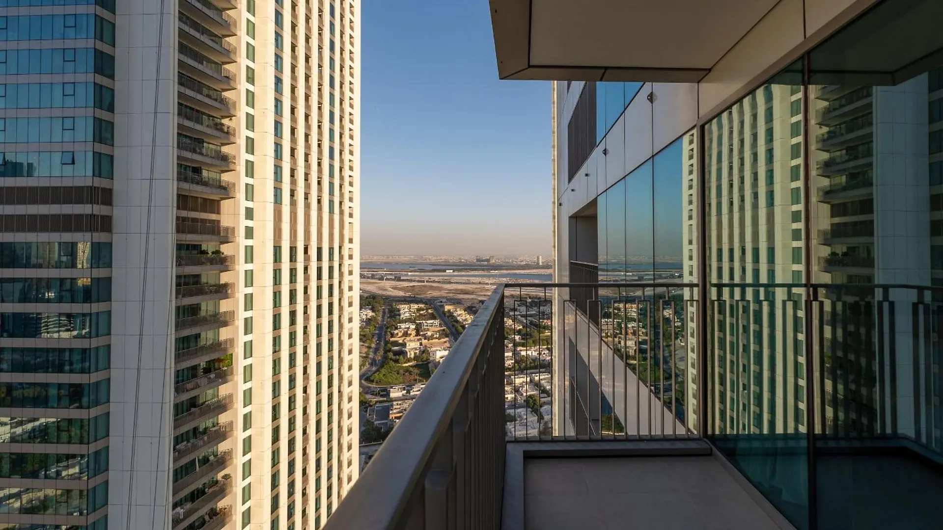 Downtown Views II City View, Downtown Dubai - Mint Stay 0*,