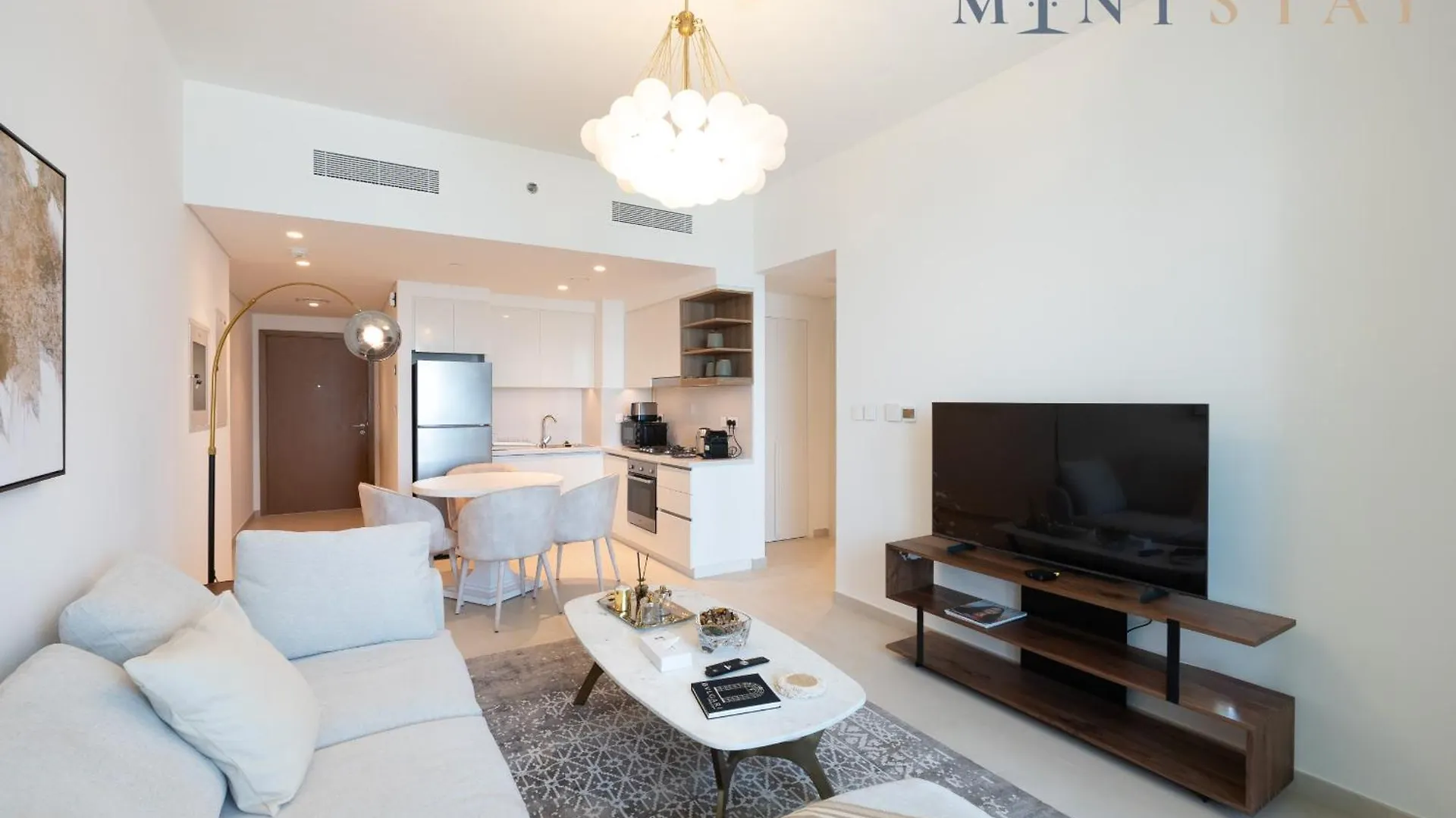 Downtown Views II City View, Downtown Dubai - Mint Stay 0*,  United Arab Emirates